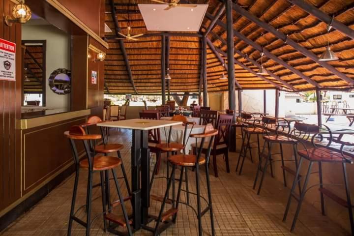 Zambezi Junction Lodge Livingstone Eksteriør bilde
