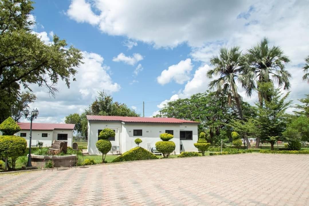 Zambezi Junction Lodge Livingstone Eksteriør bilde